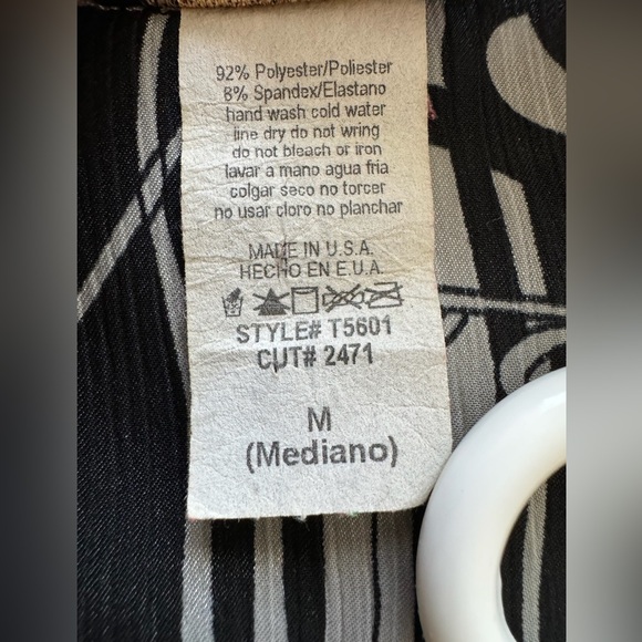 Black/Silver floral pattern top - Picture 13 of 15